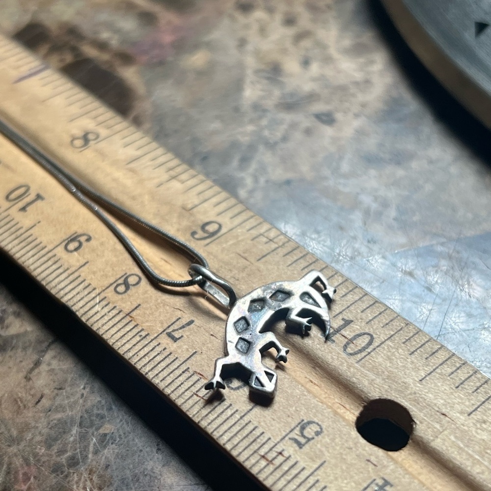 Southwestern Sterling Silver Gecko Lizard Charm Pendant